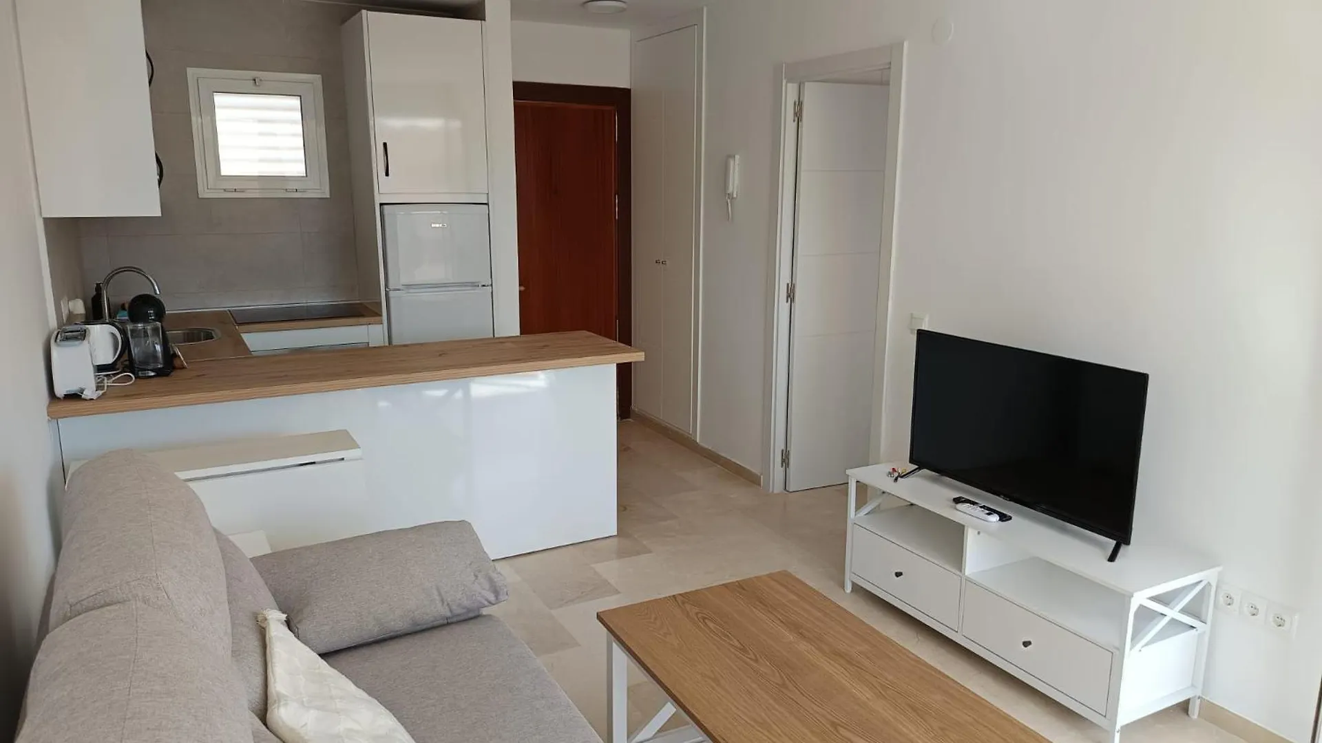 토레몰리노스 Vistamarina 408B By Ivi Real Estate 아파트
