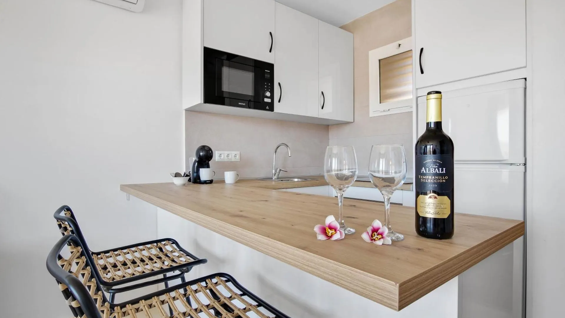 토레몰리노스 Vistamarina 408B By Ivi Real Estate 아파트
