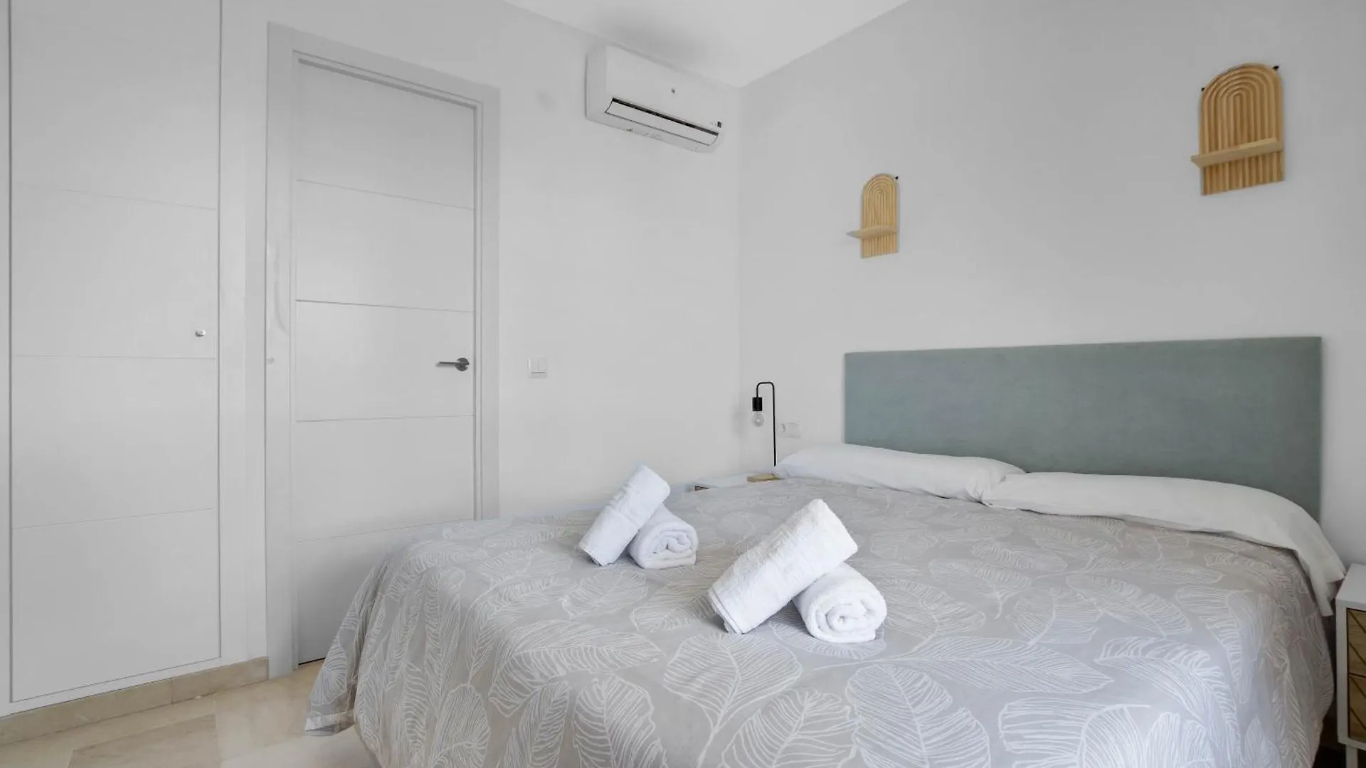 Vistamarina 408B By Ivi Real Estate Apartment Torremolinos Spain