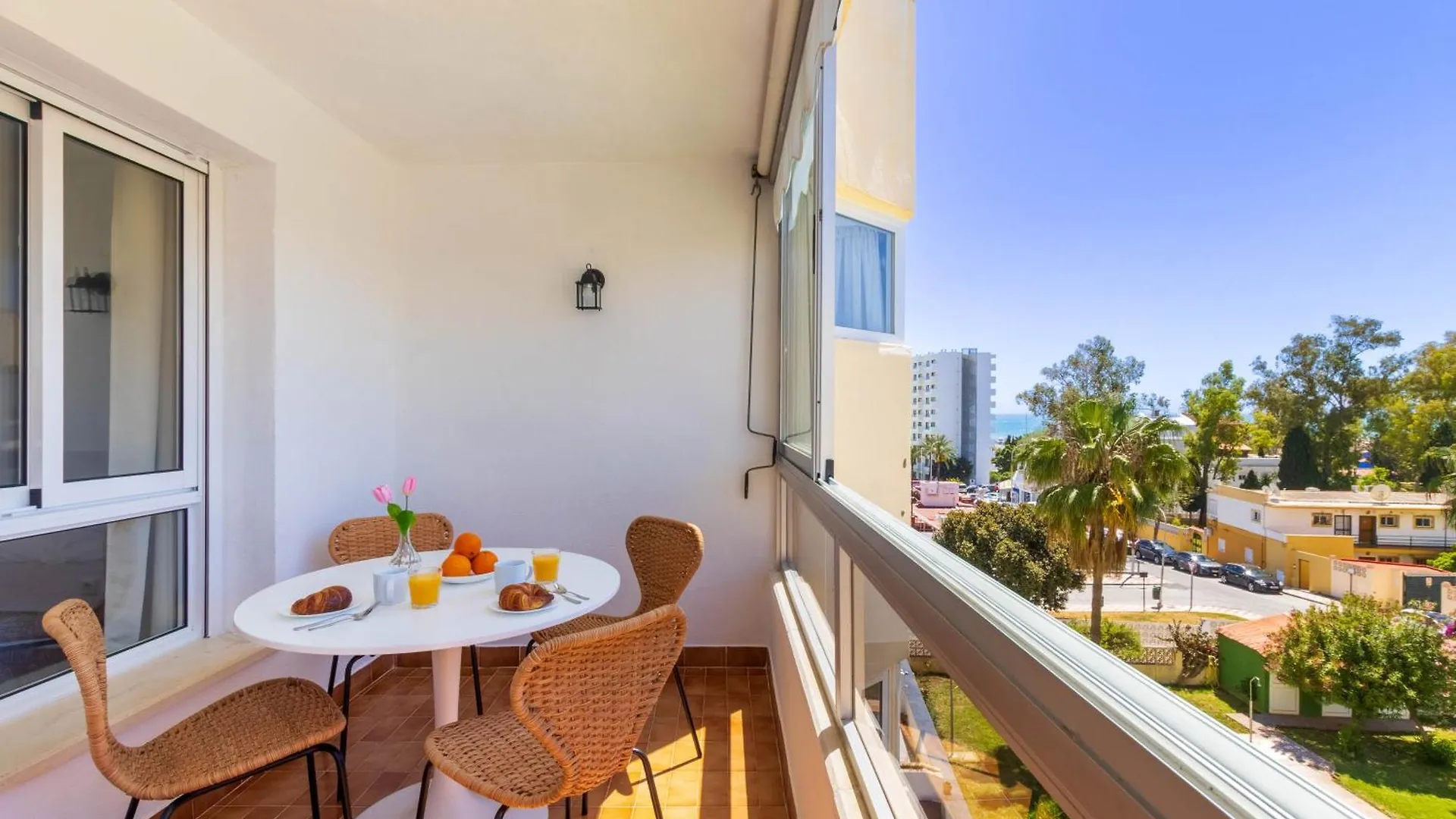 Vistamarina 408B By Ivi Real Estate Apartment Torremolinos