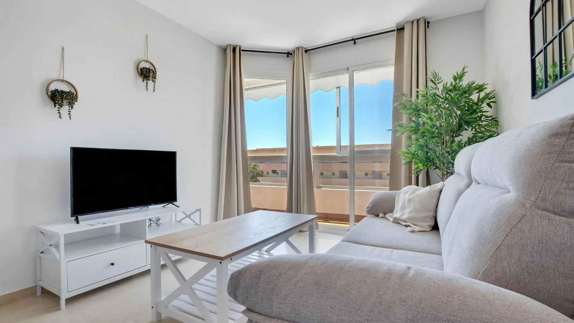 Vistamarina 408B By Ivi Real Estate Apartment Torremolinos